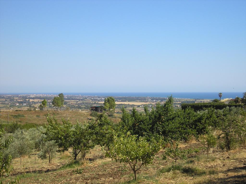 Agriturismo Casale Sasso Cerveteri Extérieur photo