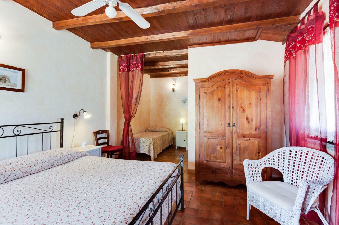 Agriturismo Casale Sasso Cerveteri Extérieur photo